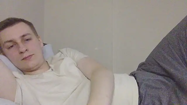 Snapshot of your_andy chatting on 11-18-25, 07:57 your andy online show from 11-18-25, 07:57