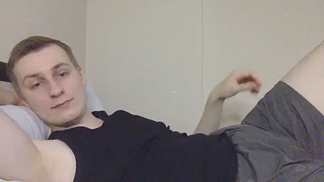 Snapshot of your_andy chatting on 11-22-25, 04:55 your andy online show from 11-22-25, 04:55