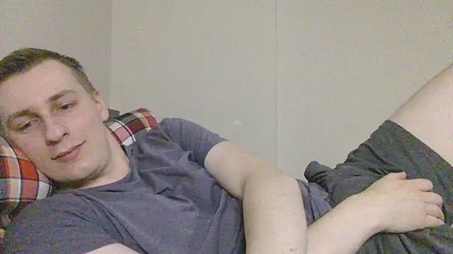 Snapshot of your_andy chatting on 11-23-25, 06:13 your andy online show from 11-23-25, 06:13