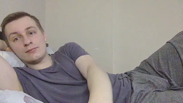 Snapshot of your_andy chatting on 12-14-25, 07:58 your andy online show from 12-14-25, 07:58