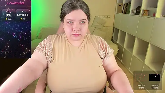 PlumPie online show from 03-01-25, 05:27