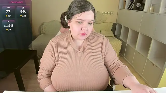 PlumPie online show from 09-09-25, 05:23