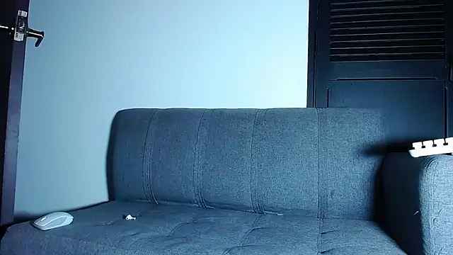 Snapshot of Techno_420_ chatting on 03-17-26, 01:10 Techno 420 online show from 03-17-26, 01:10