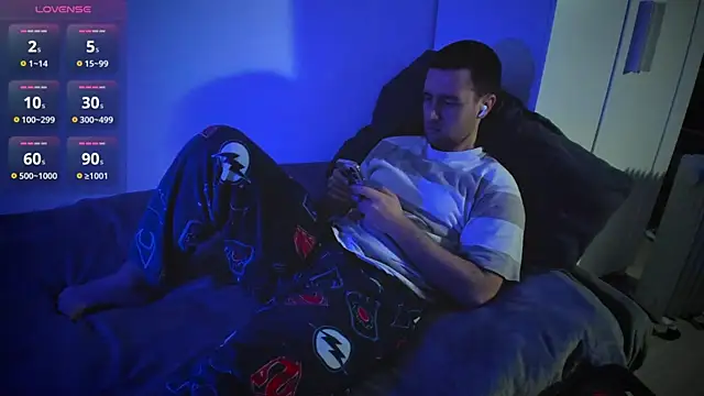 HonestAndrew online show from 02-12-25, 06:29