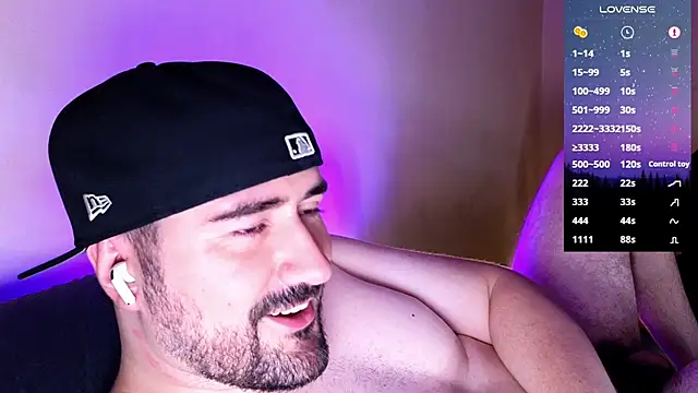 Snapshot of DominantTheo chatting on 02-20-25, 06:17 DominantTheo online show from 02-20-25, 06:17