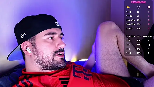 Snapshot of DominantTheo chatting on 03-02-25, 03:34 DominantTheo online show from 03-02-25, 03:34