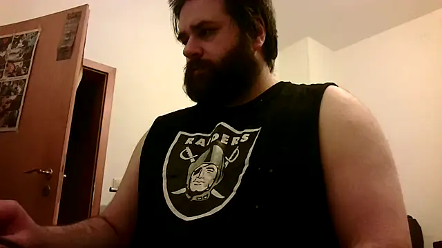 Snapshot of Superbearc89 chatting on 03-07-25, 11:27 Superbearc89 online show from 03-07-25, 11:27