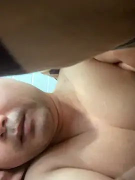 Snapshot of S00 chatting on 12-14-24, 12:55 S00 online show from 12-14-24, 12:55