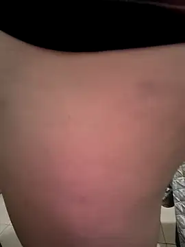 VIC22SECRET online show from 11-28-25, 01:19