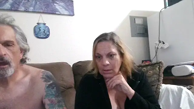 Snapshot of Victoria121565 chatting on 06-14-26, 06:54 Victoria121565 online show from 06-14-26, 06:54