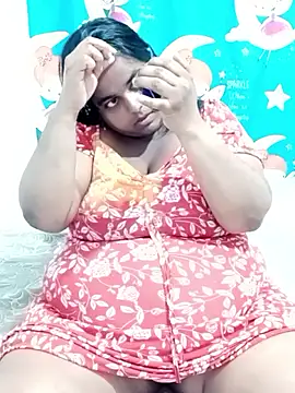 SusanaEshwar online show from 02-15-26, 07:21