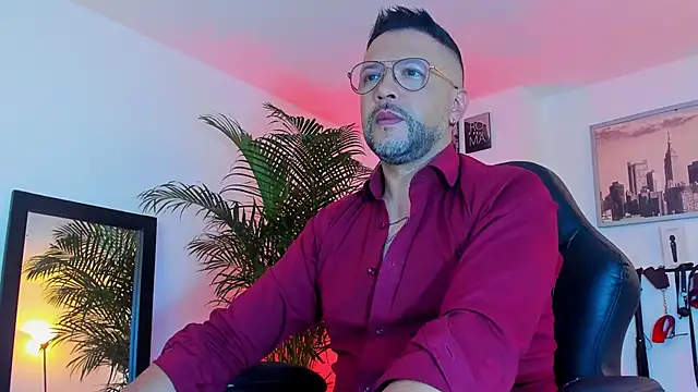 MrFrank tattoo online show from 12-16-24, 11:33