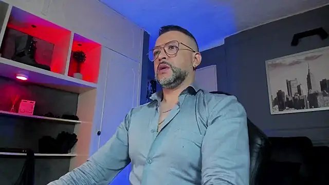 MrFrank tattoo online show from 02-25-26, 10:36