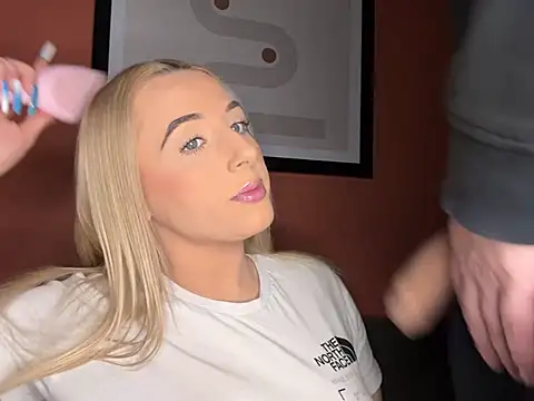 Strongqueen online show from 03-15-25, 09:49