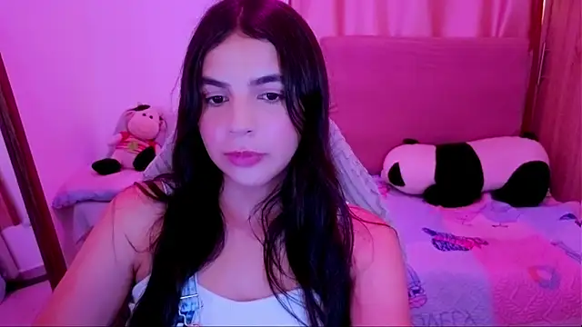 Snapshot of _elenna chatting on 06-03-26, 06:02 elenna online show from 06-03-26, 06:02