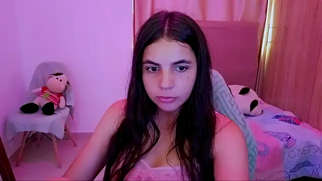 Snapshot of _elenna chatting on 06-08-26, 05:46 elenna online show from 06-08-26, 05:46