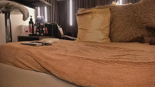  rebecca1 online show from 04-09-26, 01:27