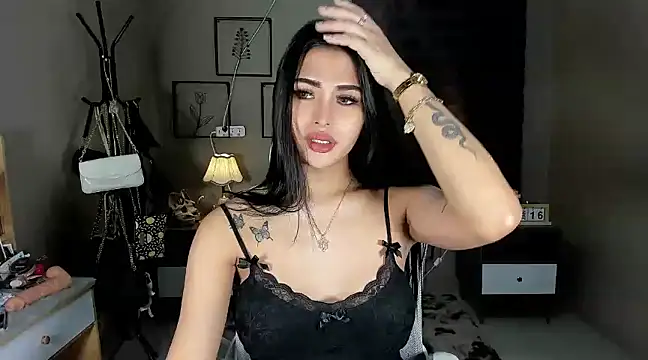 Snapshot of EternityBanks chatting on 01-26-25, 09:07 EternityBanks online show from 01-26-25, 09:07