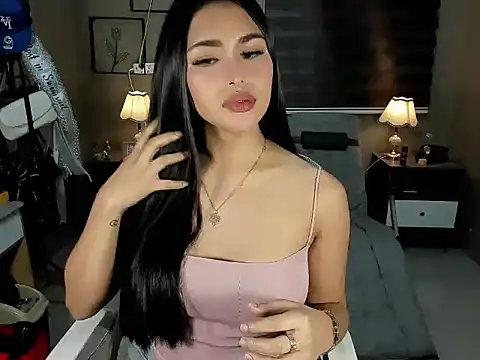 Snapshot of EternityBanks chatting on 10-09-25, 12:47 EternityBanks online show from 10-09-25, 12:47