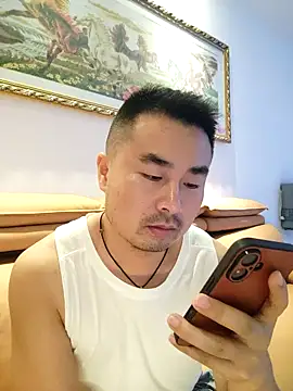 Snapshot of guozuo chatting on 07-11-26, 01:47 guozuo online show from 07-11-26, 01:47