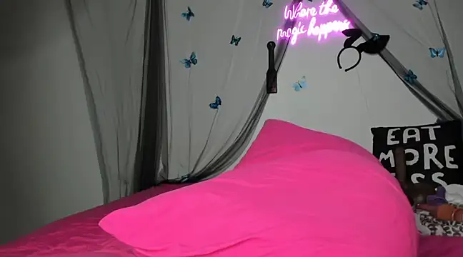 ThickAssRena online show from 01-11-25, 09:46