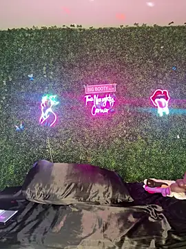 ThickAssRena online show from 03-12-26, 08:20