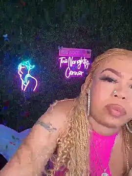 Snapshot of ThickAssRena chatting on 05-21-26, 10:06 ThickAssRena online show from 05-21-26, 10:06