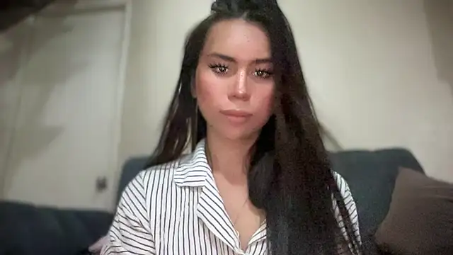 Snapshot of Mistress_supreme chatting on 02-01-26, 10:03 Mistress supreme online show from 02-01-26, 10:03