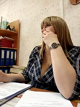 Office Albertina online show from 04-14-26, 10:16