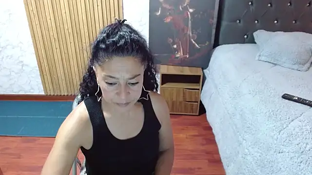 Snapshot of Anitta_muscle chatting on 03-13-26, 09:43 Anitta muscle online show from 03-13-26, 09:43