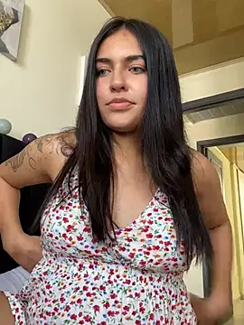 DaphneUwu online show from 01-12-25, 04:08