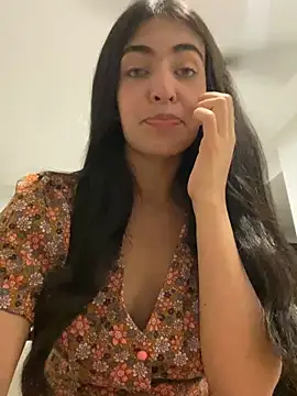 DaphneUwu online show from 04-10-26, 01:22