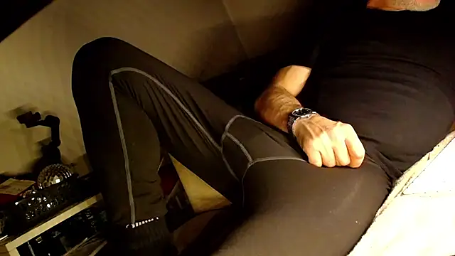 mike30nbg online show from 12-27-24, 07:35