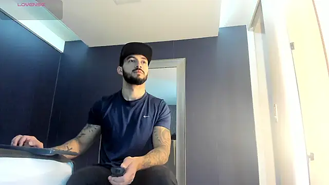 MarkWalker   online show from 03-25-26, 09:37