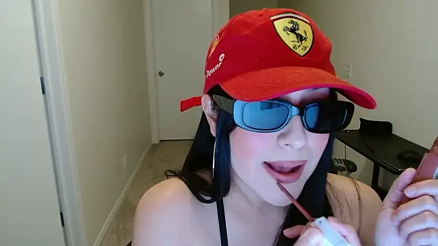 Sassy Latina online show from 01-14-26, 02:17