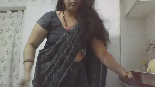 Snapshot of Riyasingh9 chatting on 12-14-24, 05:07 Riyasingh9 online show from 12-14-24, 05:07