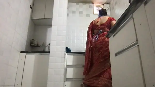 Riyasingh9 online show from 12-17-25, 04:18