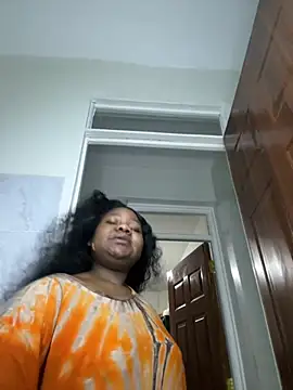 Snapshot of ThickyMel chatting on 07-11-26, 12:24 ThickyMel online show from 07-11-26, 12:24