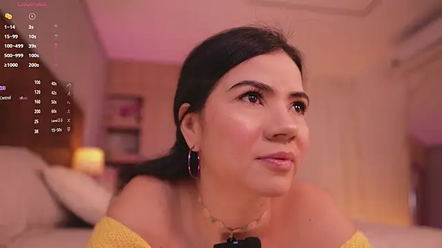 tatikiss  online show from 11-29-25, 11:57