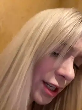 CherryAuroraa online show from 12-09-24, 02:39