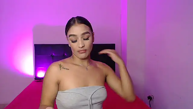 GiltRosebush online show from 02-15-25, 10:10