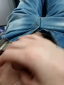 Snapshot of hotdickhow chatting on 03-05-25, 01:17 hotdickhow online show from 03-05-25, 01:17