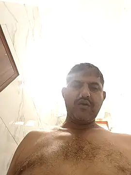 Snapshot of Amandev7 chatting on 05-14-26, 04:30 Amandev7 online show from 05-14-26, 04:30