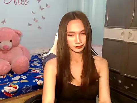 PirateEmpressBoaAico online show from 12-13-24, 12:28