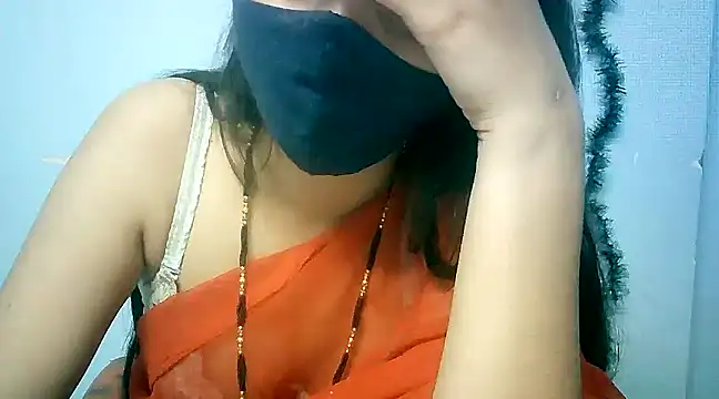 lovelydesi21 online show from 12-22-24, 04:17