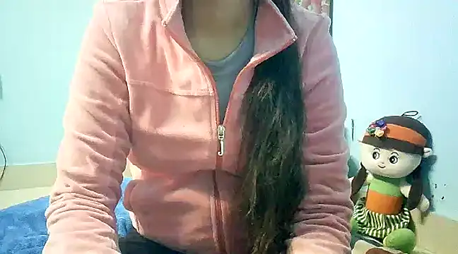 lovelydesi21 online show from 01-14-25, 02:53