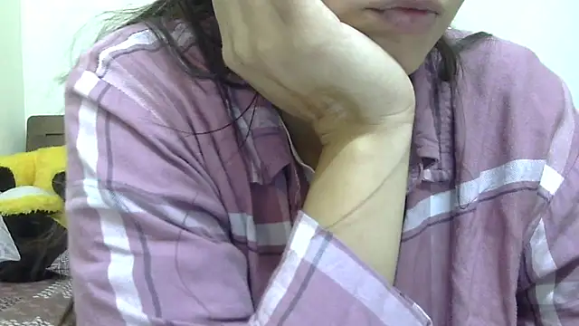 lovelydesi21 online show from 04-08-26, 05:18