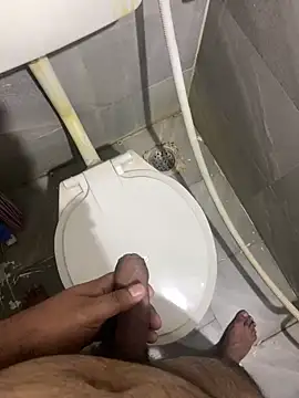 Snapshot of Rahuldhe22 chatting on 01-09-25, 10:20 Rahuldhe22 online show from 01-09-25, 10:20