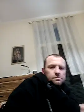 Roman0798 online show from 03-18-25, 08:04