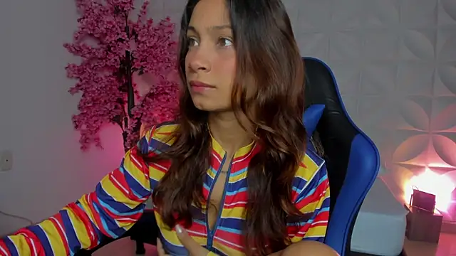 cora 22 online show from 03-26-26, 01:17